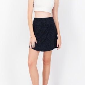 We Wander Activewear Black Skort Woman’s size small